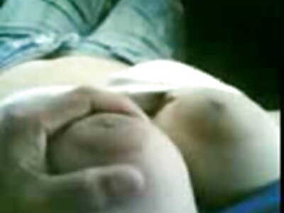 Sora prietenelor pasarici bune mele nu ar trebui să meargă în camera mea în timp ce dorm